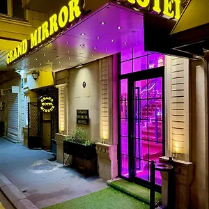 Hotel Grand Mirror